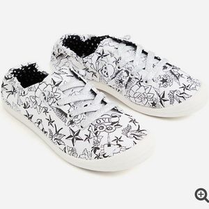 TORRID Betsey Johnson Tattoo Ruched Sneakers